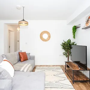 Family Comfort - Southend-on-Sea